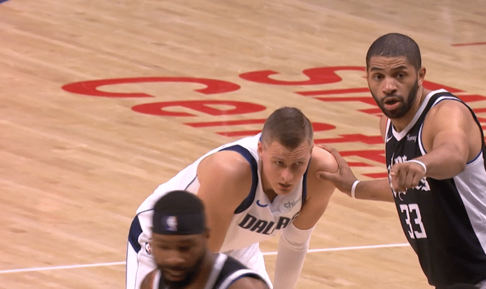  东契奇40+三双难救独行侠负灰熊  